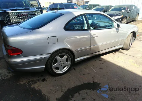 2000 Mercedes-Benz Clk 430 из США, поврежденный, VIN WDBLJ70G7YF153143